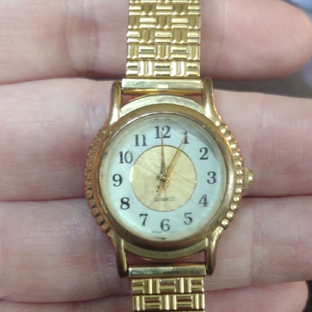 Avon Elegant Gold-Tone Quartz Watch